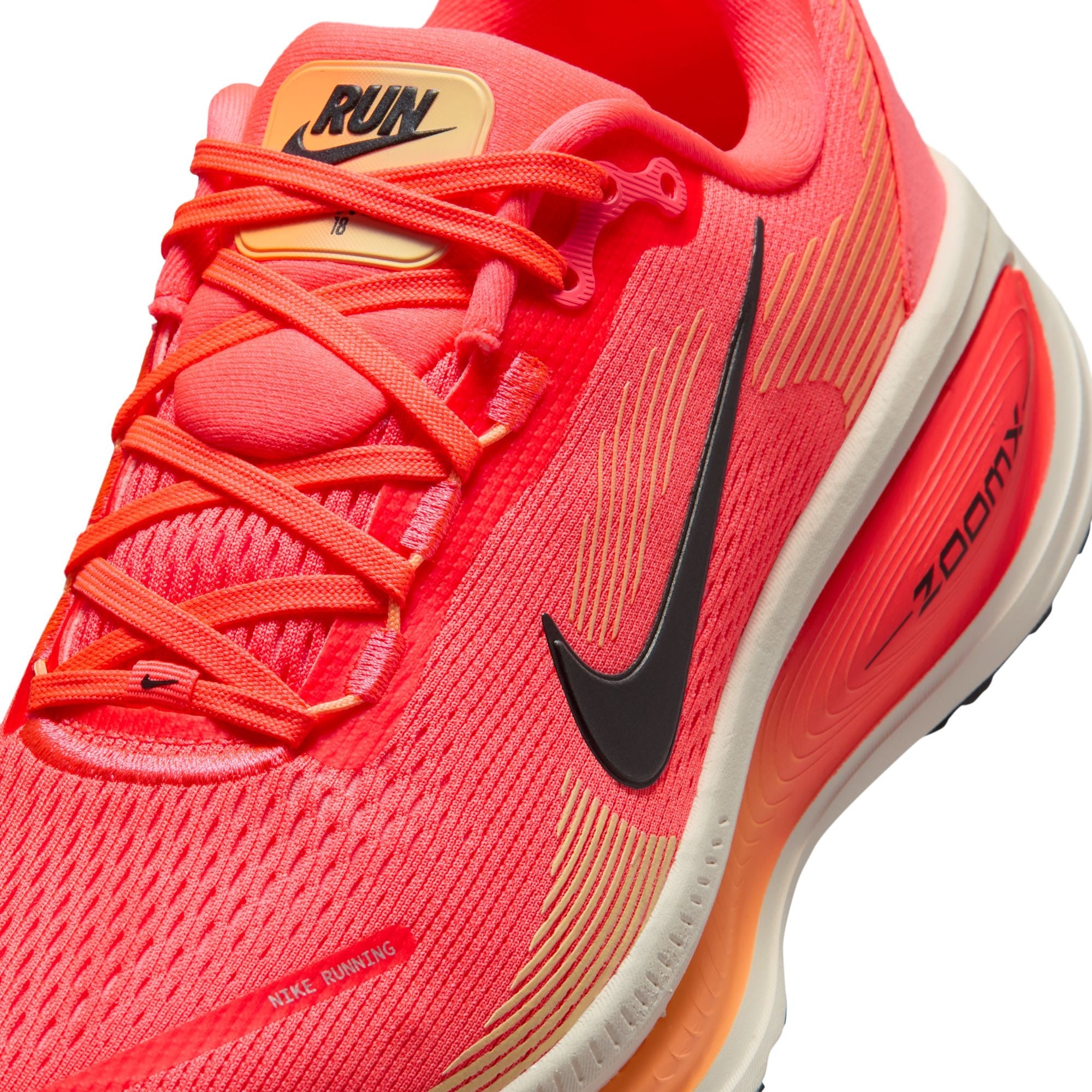 Nike Women's Vomero 18 – Hot Lava
