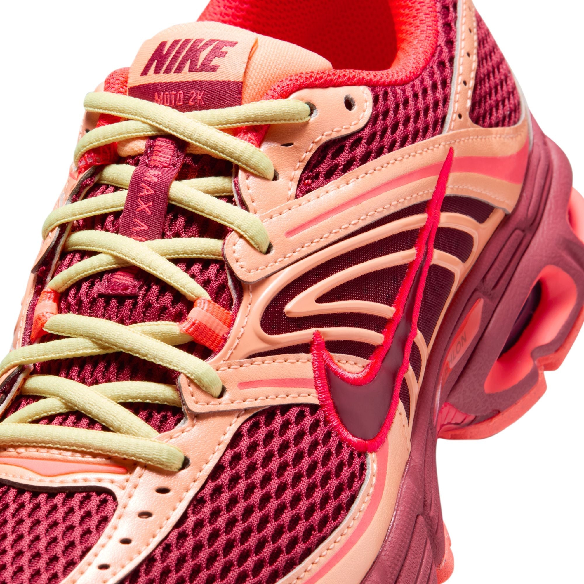 Nike Women's Air Max Moto 2K – Team Crimson