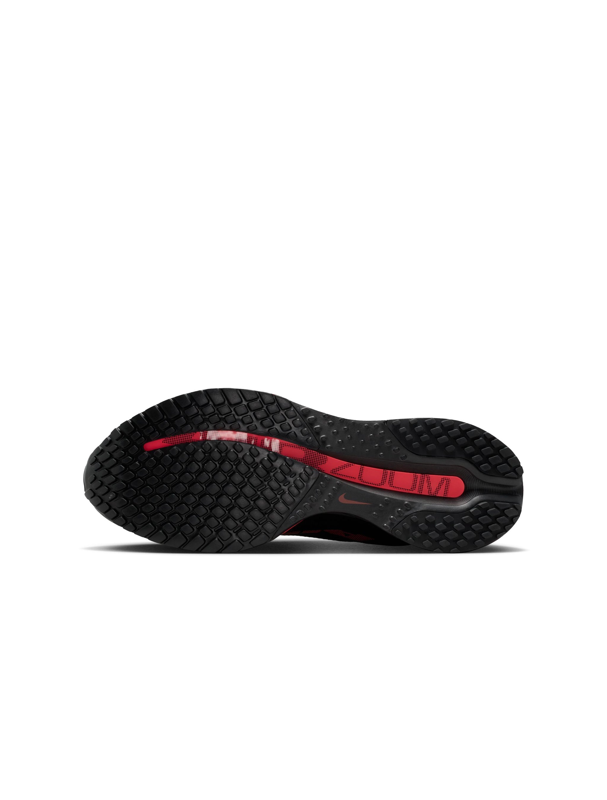 Nike Women's Pegasus Premium – Black/Hot Lava