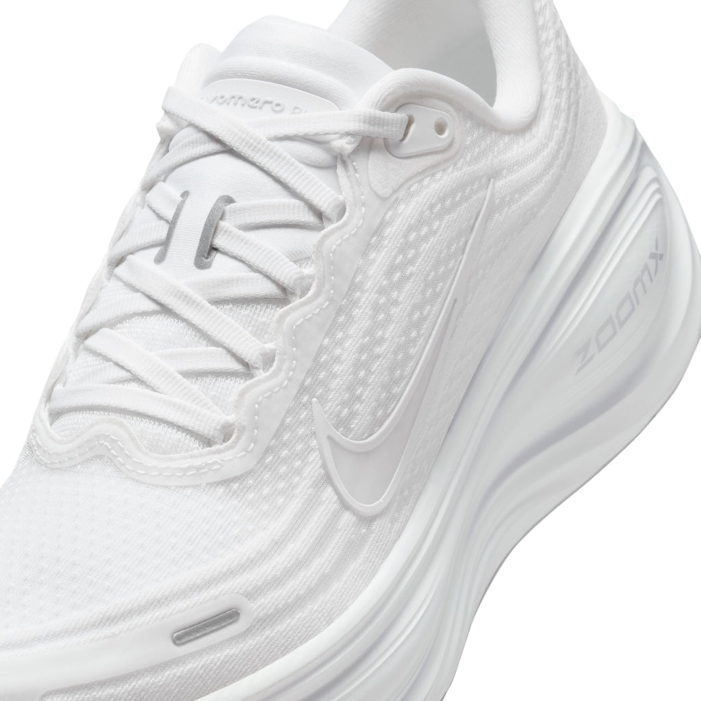 Nike Women's Vomero Plus – White
