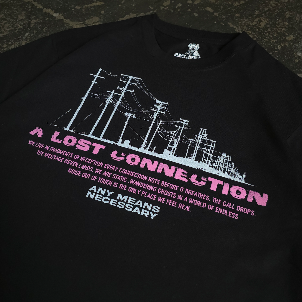 Lost Connection Graphic T-Shirt