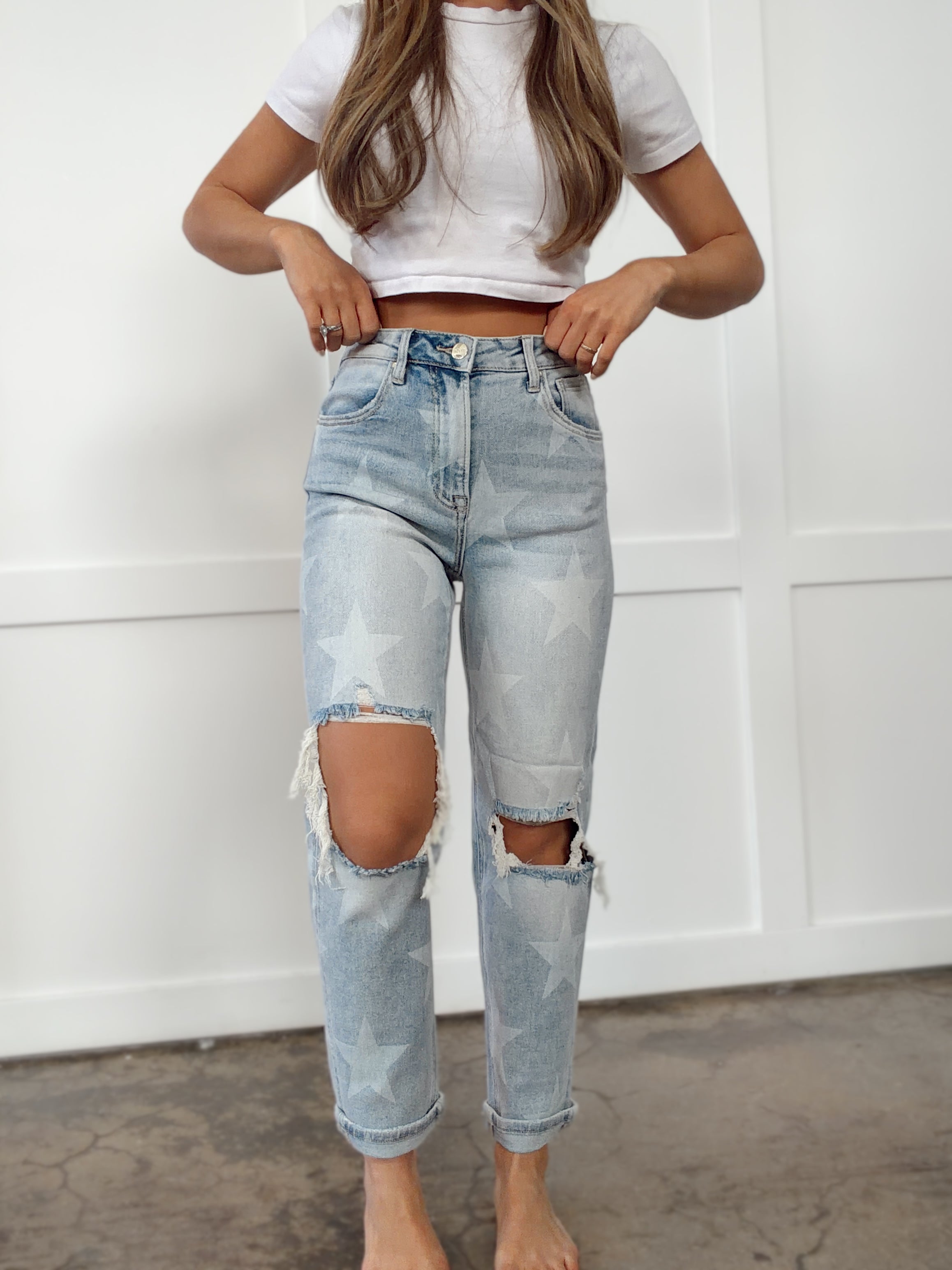 Starlit High Rise Star Print Denim Jeans – Light Wash